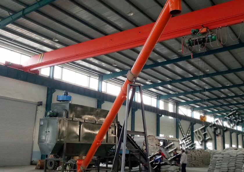 水泥自動（dòng）拆包機的閃光點（diǎn）表現（xiàn）在哪？