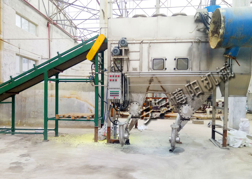 如何選擇適（shì）合（hé）企業的（de）自（zì）動（dòng）拆包（bāo）機設備?