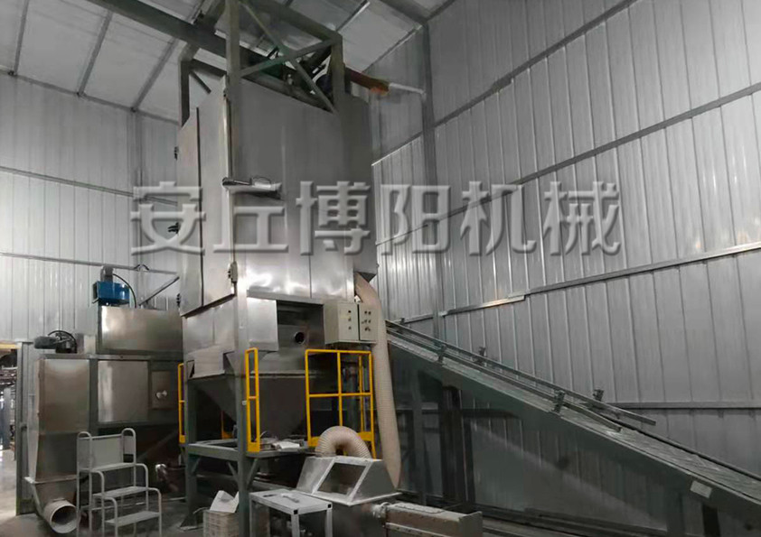 關於正確操作金屬粉（fěn）噸袋拆包機的方式