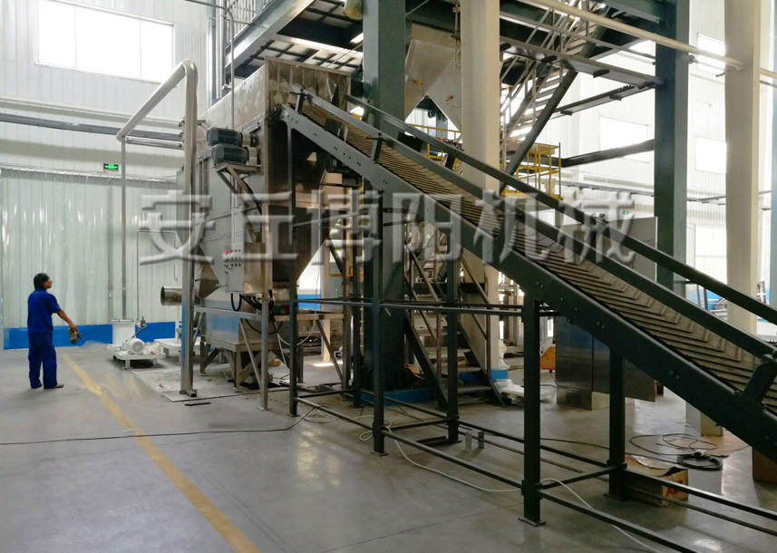 粉體自動破包機的特點是什麽?