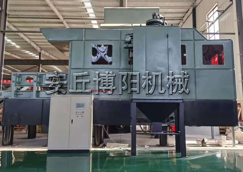 安丘博陽機（jī）械粉料連續（xù）噸袋拆包機的特點是（shì）什麽？