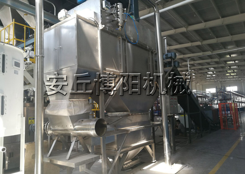 安丘博陽機械超微粉自動破（pò）包機有哪些優勢呢?