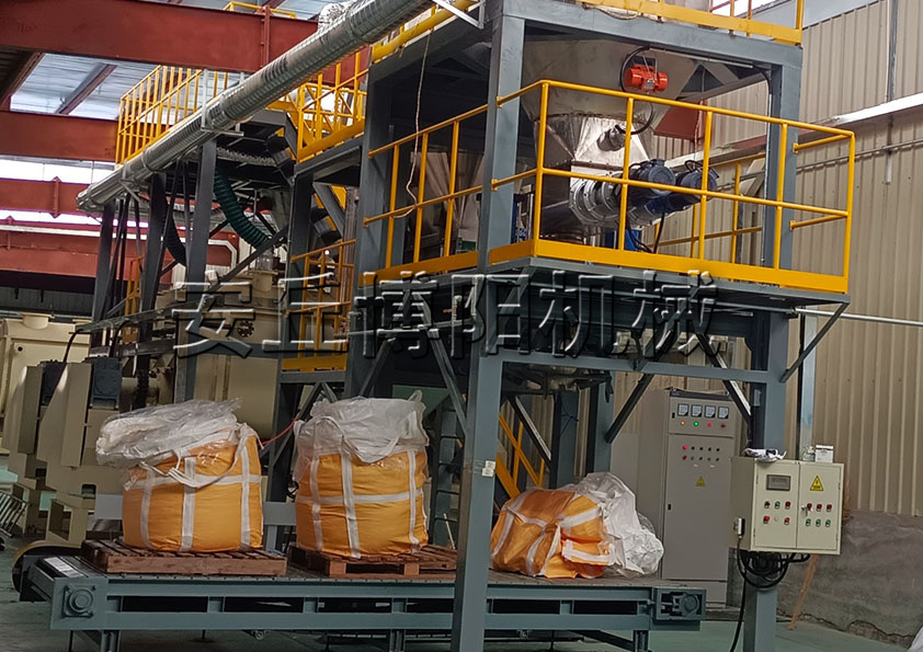 為什麽越來越多的人選擇電（diàn）石粉（fěn）噸袋包（bāo）裝機（jī）？