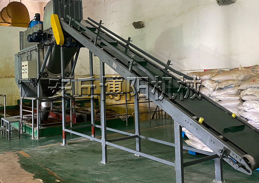 石灰石粉（fěn）自動（dòng）破（pò）包機可以做到無殘留不浪費嗎（ma）?