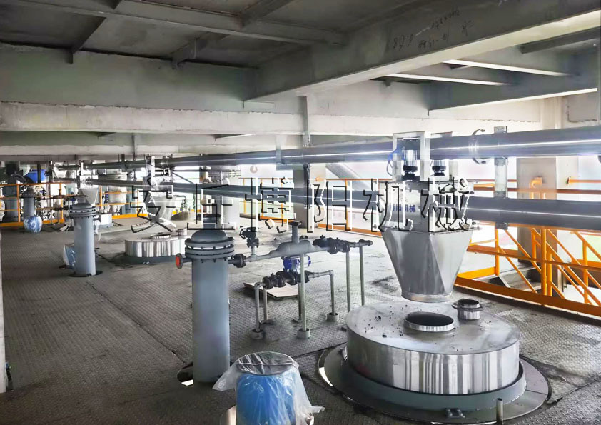 焦（jiāo）炭粉管鏈式輸送機的工作原理（lǐ）是怎樣的?